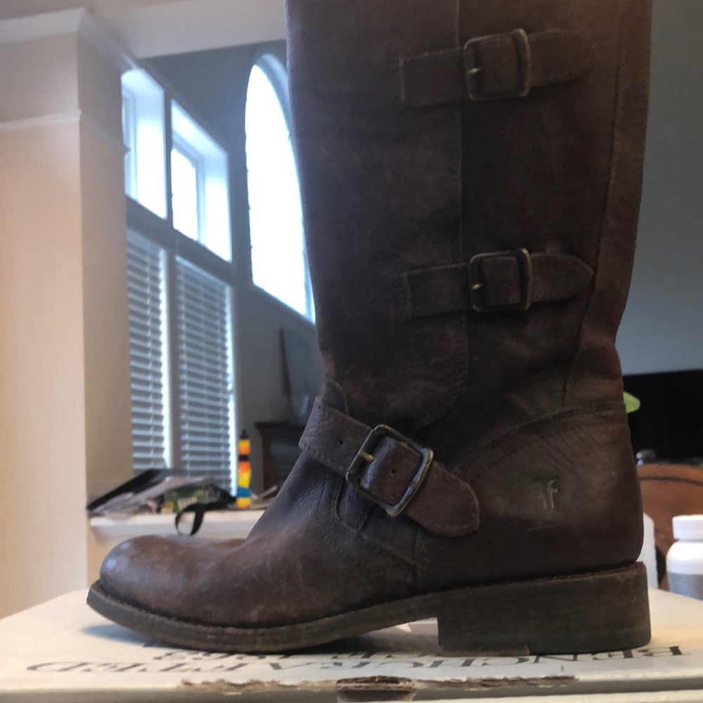 Frye, NIB, 7.5 Jayden Moto Cuff, dark brown